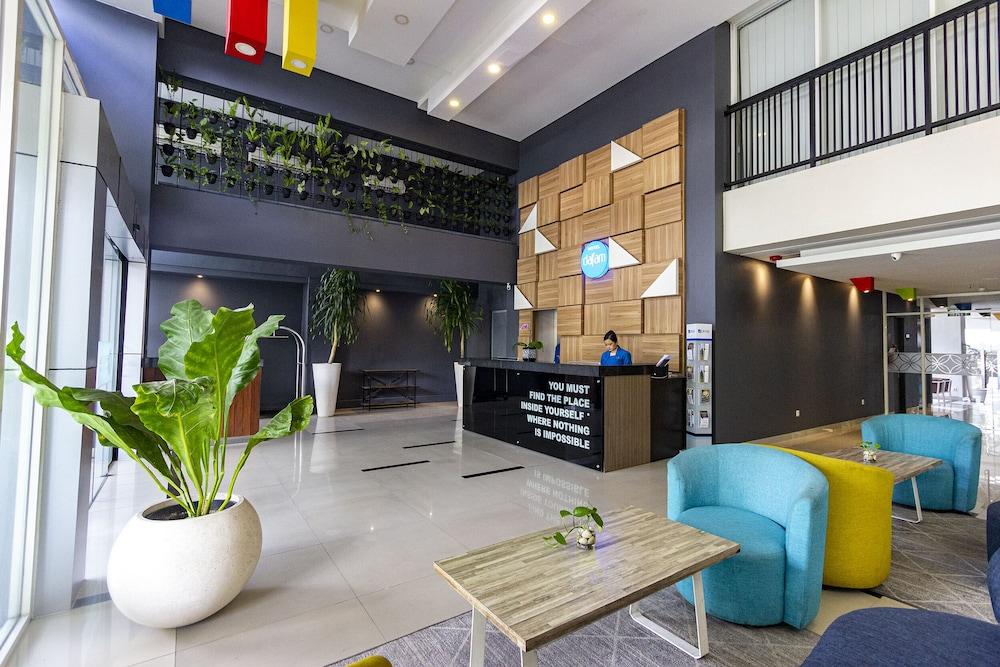 Hotel Fortunagrande Seturan Yogyakarta Eksteriør bilde