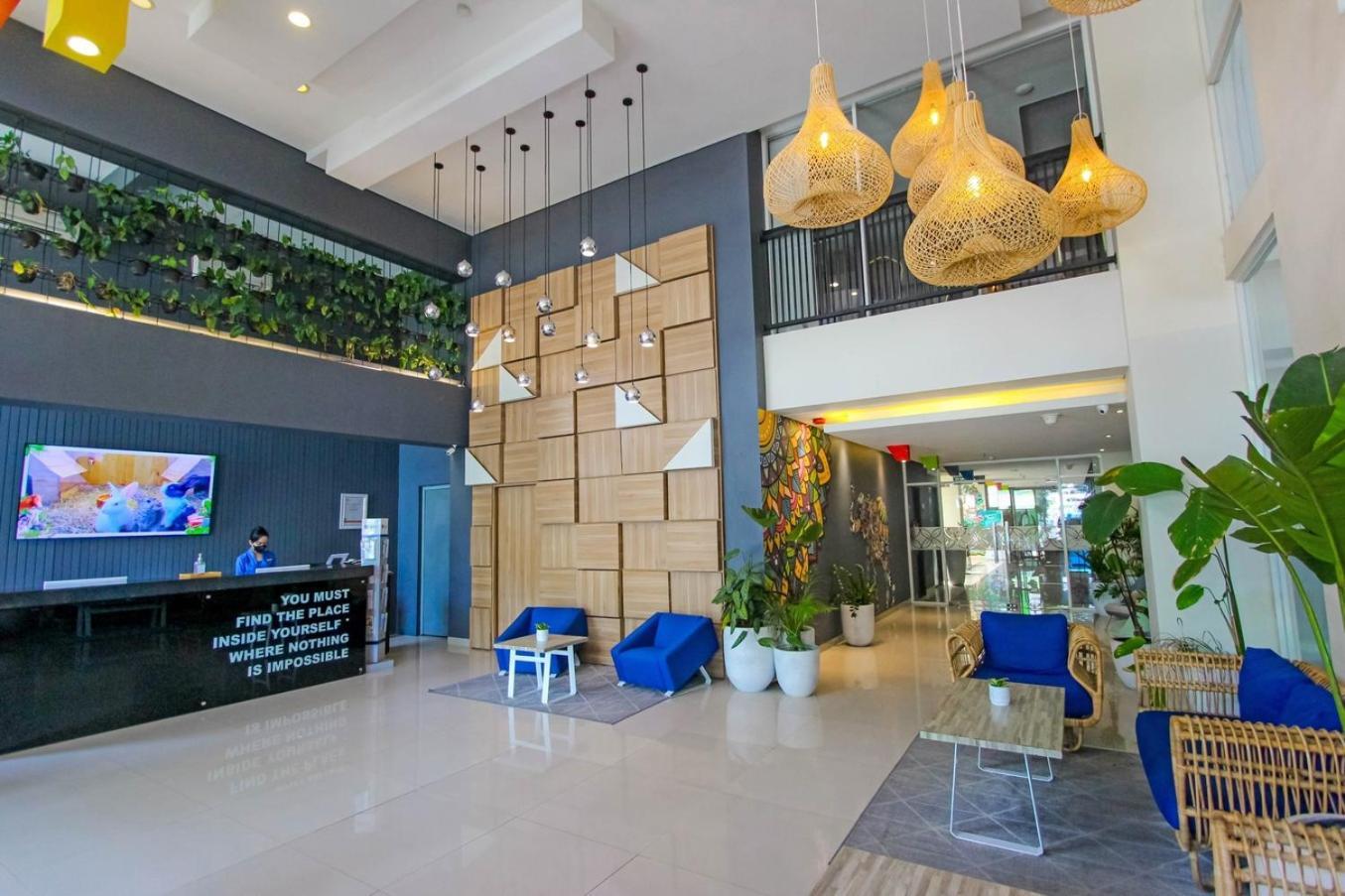 Hotel Fortunagrande Seturan Yogyakarta Eksteriør bilde