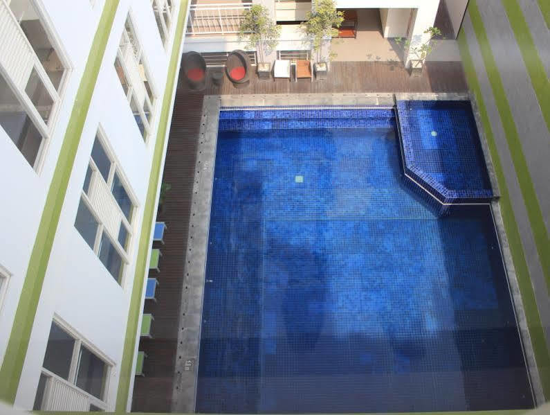 Hotel Fortunagrande Seturan Yogyakarta Eksteriør bilde